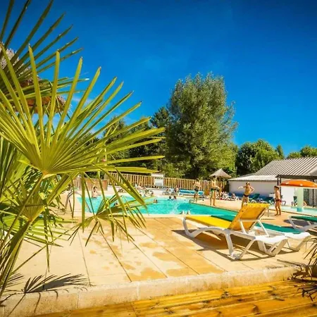 Camping 3 Etoiles - Piscine - Eeed0B Bedoues