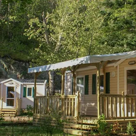 Camping 3 Etoiles - Piscine - Eeed0B Campsite *