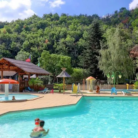 Camping 3 Etoiles - Piscine - Eeed0B Campsite *